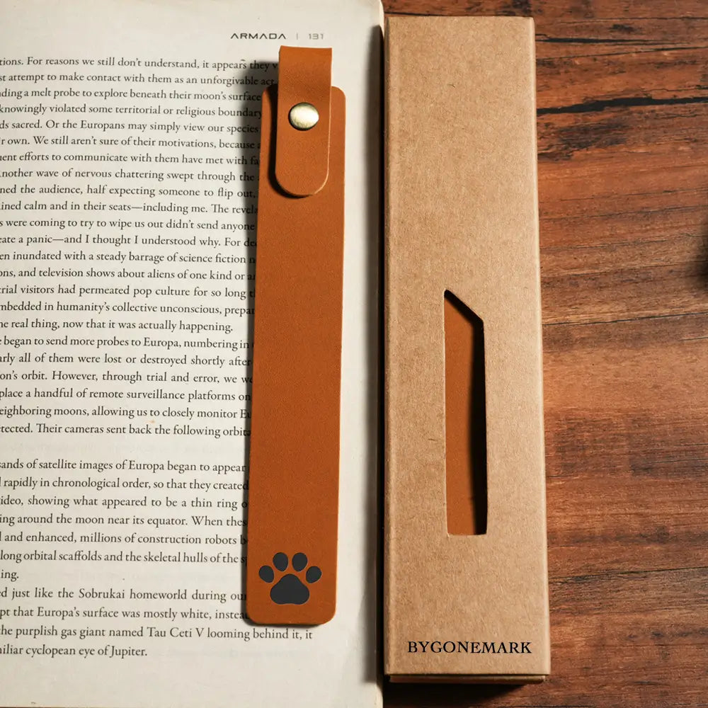 Brown crazy horse leather bookmark engraved