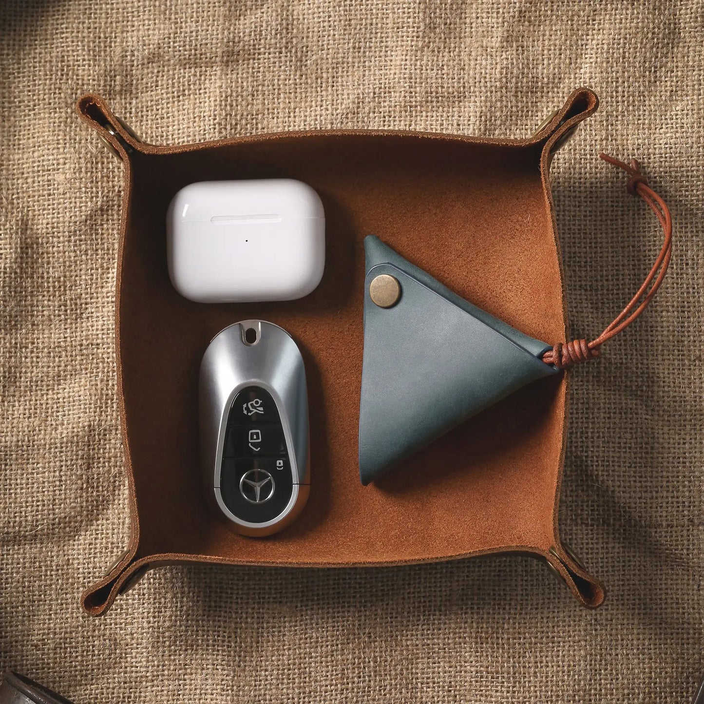 8.6" Leather Valet Tray