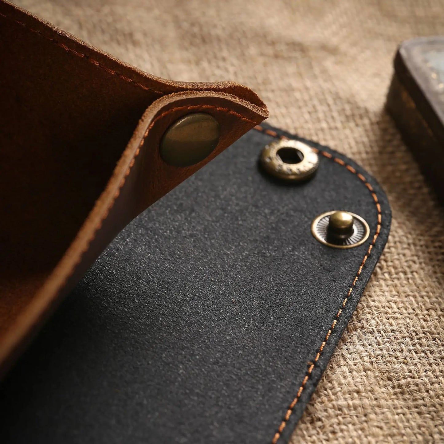 8.6" Leather Valet Tray