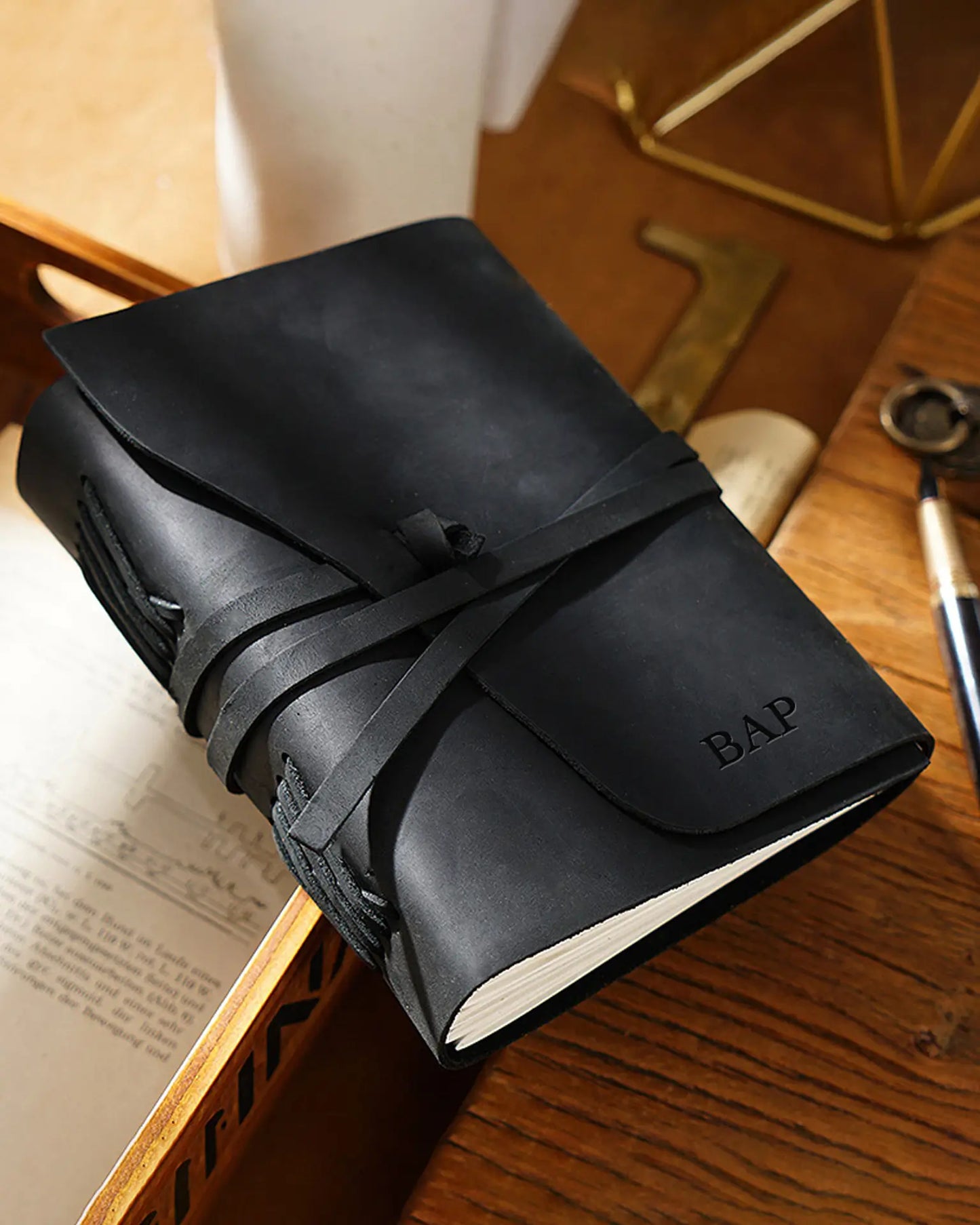 Legacy Strap Leather Journal