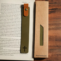 Green custom engraved leather bookmark