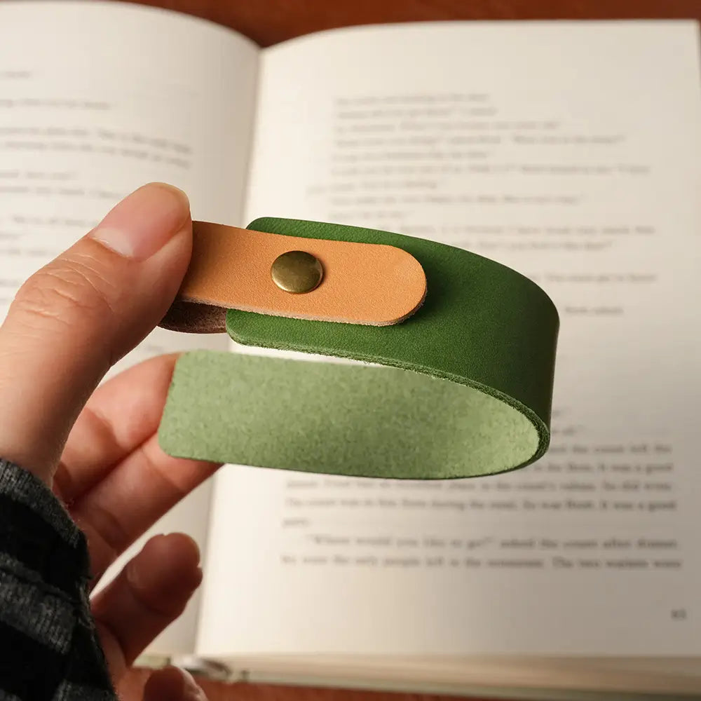 Personalized Leather Bookmark — A Classic Gift for Readers