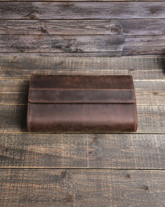 Top view of the closed Espresso eight-watch case, showing its wide leather flap.