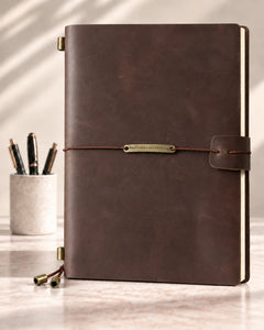 Legacy Plaque A5 leather traveler’s notebook in Espresso