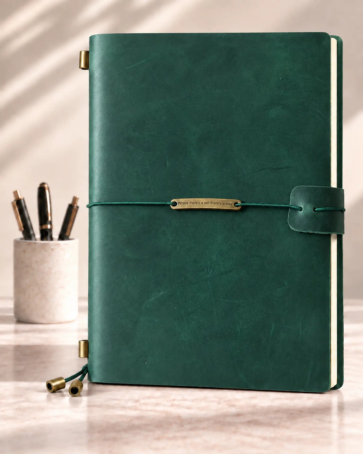 Legacy Plaque A5 leather traveler’s notebook in Forest Green